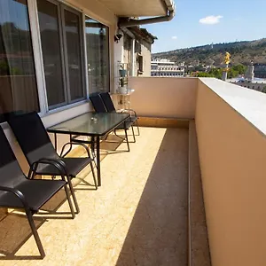 Apartment Big Terrace On Liberty Square, Tbilisi